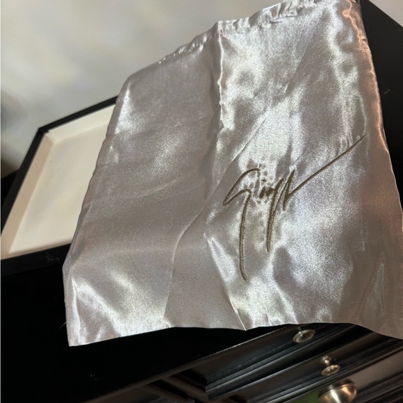 Giuseppe Zanotti Alien Wedges - Picture 9 of 10